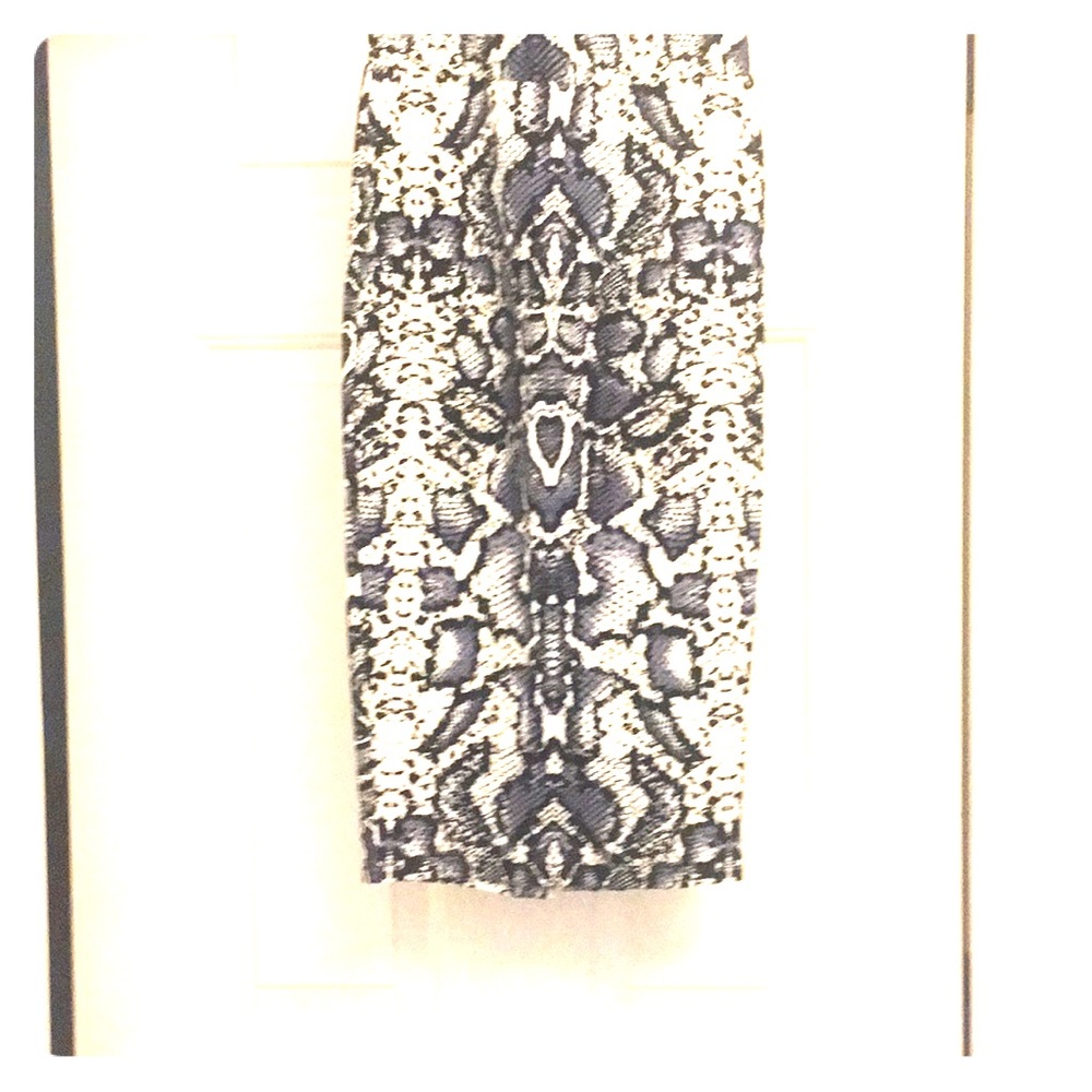 Nwt xs knit skirt